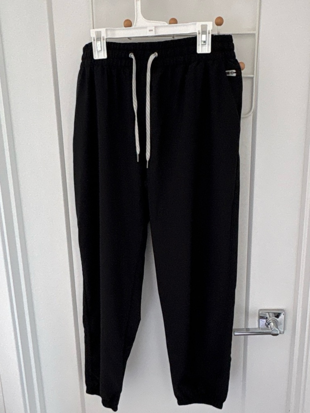 Vuori Black Jogger with Drawstring